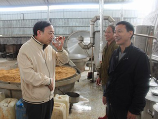 福建省地方稅務(wù)局局長(cháng)李國瑛到我公司檢查工作