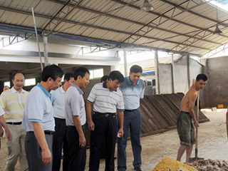 福建省農業(yè)發(fā)展銀行行長(cháng)夏文生到我公司指導工作