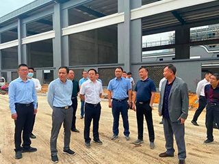 建甌市委書(shū)記周靖、市長(cháng)吳偉帶隊到雙龍戲珠白酒擴建項目現場(chǎng)開(kāi)展調研活動(dòng)
